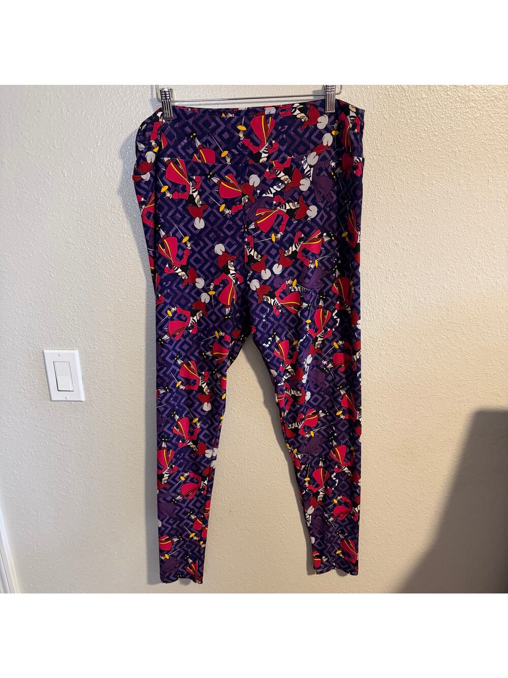 Lularoe Disney Collection Captain Hook Peter Pan Leggings TC2